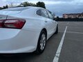 2020 Chevrolet Malibu IX Рестайлинг, белый, 1350000 рублей - вид 6