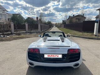 2011 Audi R8 V10 I (Typ 42), белый, 6200000 рублей, вид 4