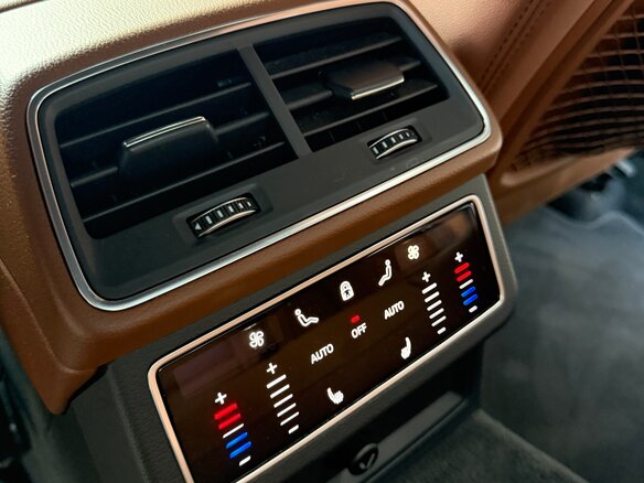 2020 Audi A6 45 TFSI V (C8), белый, 4000000 рублей - вид 16