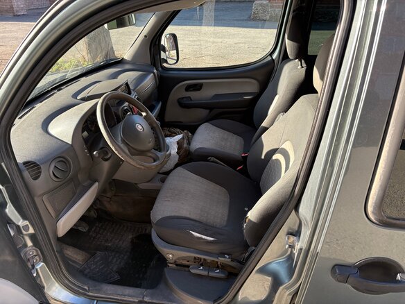 2012 Fiat Doblo I Рестайлинг, серый - вид 3