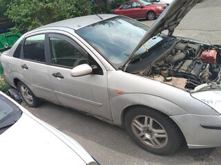2001 Ford Focus I Рестайлинг, серебристый, 145000 рублей, вид 2