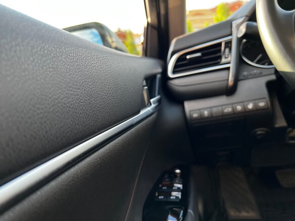 2018 Toyota Camry VIII (XV70), серебристый - вид 13
