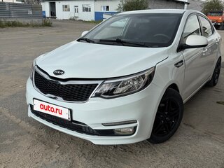 2012 Kia Rio III, белый, 600000 рублей, вид 4