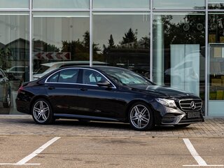 2016 Mercedes-Benz E-Класс 200 V (W213, S213, C238), чёрный, 2695000 рублей, вид 3
