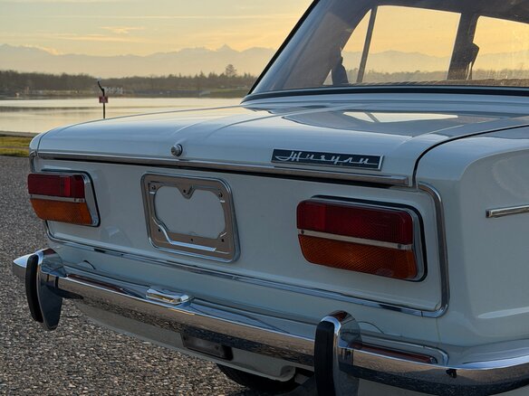 1980 Lada (ВАЗ) 2103, белый, 1250000 рублей - вид 8