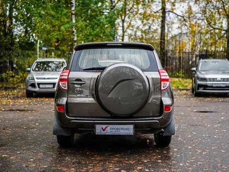 2010 Toyota RAV4 III (XA30) Рестайлинг, бежевый, 1280000 рублей, вид 4