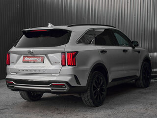 2021 Kia Sorento IV, серый, 3620000 рублей, вид 4