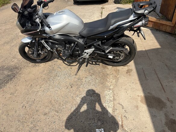 2008 Yamaha FZ6, серебристый, 470000 рублей - вид 2