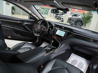 2018 Toyota Camry VIII (XV70), чёрный, 2250000 рублей, вид 5