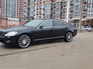 2008 Mercedes-Benz S-Класс 350 V (W221), чёрный, 1300000 рублей, вид 1