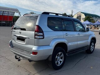 2008 Toyota Land Cruiser Prado 5-speed 120 Series Рестайлинг, серебристый, 3500000 рублей, вид 3