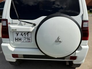 2006 Mitsubishi Pajero Mini II, белый, 450000 рублей, вид 4
