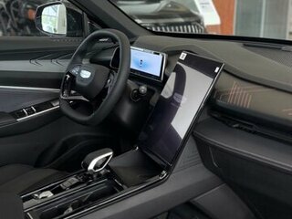 2026 Geely Cityray, серый, 3204990 рублей, вид 2
