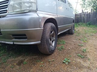 1998 Nissan Elgrand I (E50), белый, 430000 рублей, вид 5