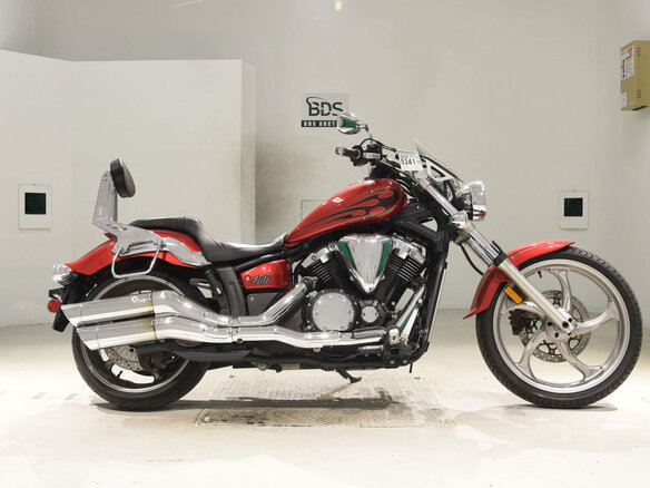 2012 Yamaha XVS1300, красный, 850000 рублей