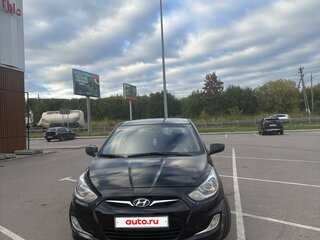 2012 Hyundai Solaris I, чёрный, 715000 рублей, вид 1