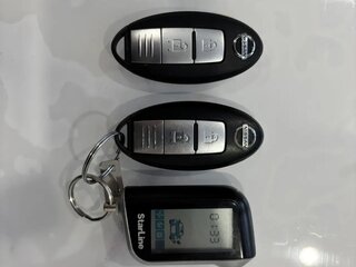 2016 Nissan Note II, серебристый, 800000 рублей, вид 3