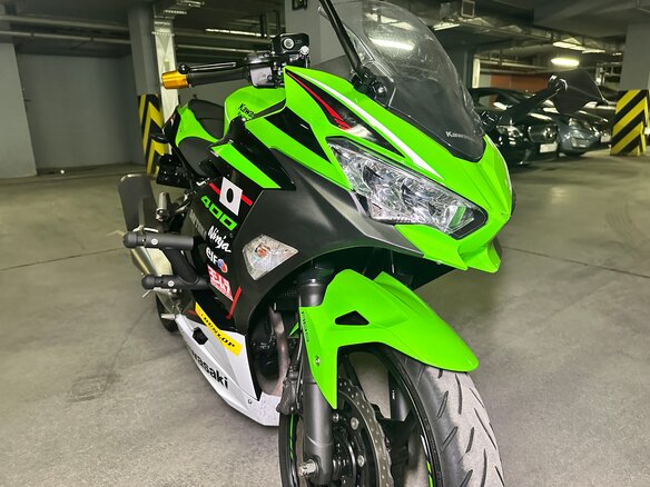 2021 Kawasaki Ninja 400, зелёный - вид 38