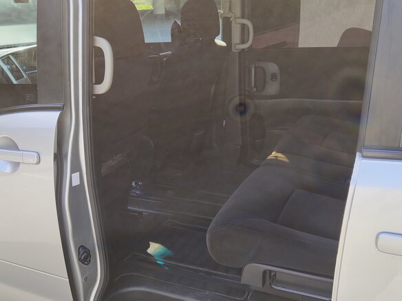 2008 Nissan Serena III (C25), серебристый, 950000 рублей - вид 9