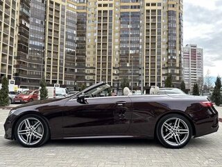 2018 Mercedes-Benz E-Класс 300 V (W213, S213, C238), красный, 5500000 рублей, вид 5