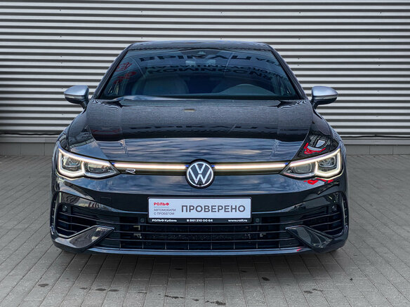 2021 Volkswagen Golf R VIII, чёрный, 4550000 рублей - вид 1