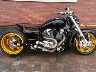 2009 Suzuki Intruder M1800R, чёрный, 1300000 рублей, вид 1