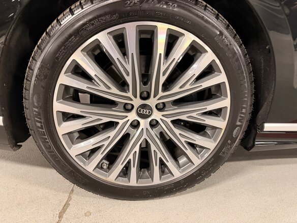 2022 Audi A8 Long 55 TFSI IV (D5) Рестайлинг, чёрный, 9150000 рублей - вид 10