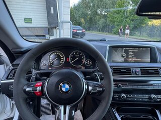 2011 BMW 6 серии 650i III (F06/F13/F12), белый, 1650000 рублей, вид 3