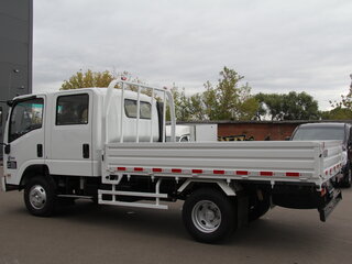 2026 Isuzu Elf (N-series), белый, 5000000 рублей, вид 4