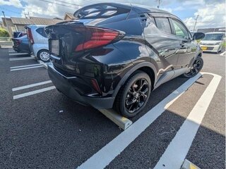 2021 Toyota C-HR I Рестайлинг, чёрный, 1600000 рублей, вид 3