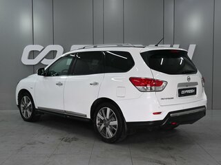 2016 Nissan Pathfinder IV, белый, 1999000 рублей, вид 2