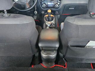 2011 Nissan Juke I, красный, 850000 рублей, вид 4