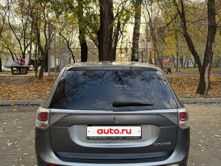 2013 Mitsubishi Outlander III, серый, 1000000 рублей, вид 3