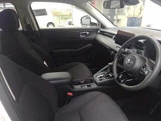 2022 Honda Vezel II, белый, 1850000 рублей, вид 3