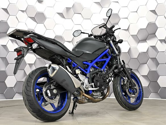 2021 Suzuki SV 650, серый, 615000 рублей - вид 6