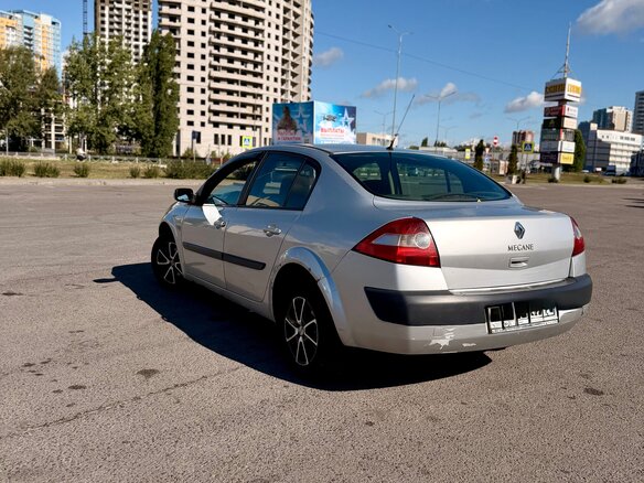 2005 Renault Megane II, серый, 210000 рублей - вид 2