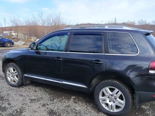 2008 Volkswagen Touareg I Рестайлинг, чёрный, 1150000 рублей, вид 3