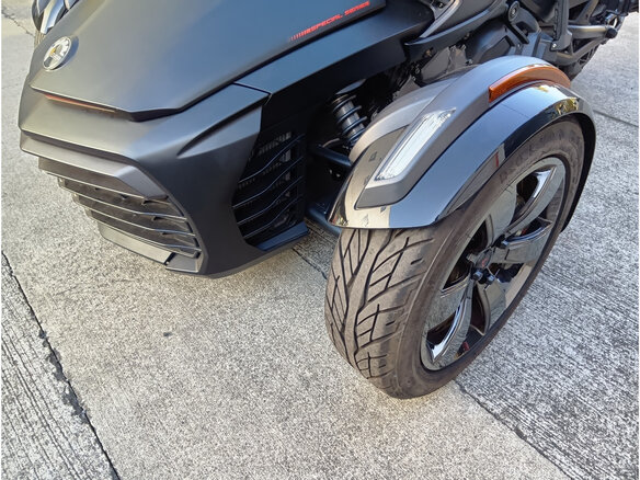 2016 BRP Can-Am Spyder, чёрный, 1280000 рублей - вид 7