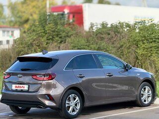 2018 Kia Ceed III, серый, 1770000 рублей, вид 5