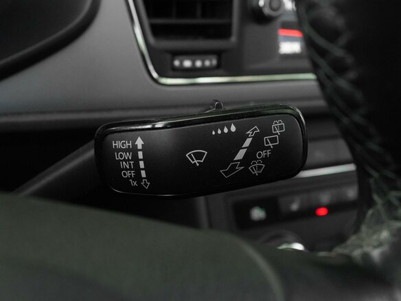 2020 SEAT Leon III Рестайлинг, белый, 2049000 рублей - вид 27