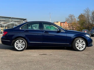 2013 Mercedes-Benz C-Класс 250 III (W204) Рестайлинг, синий, 1900000 рублей, вид 3