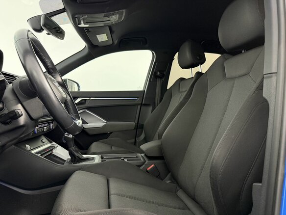 2019 Audi Q3 35 TFSI II (F3), голубой - вид 9