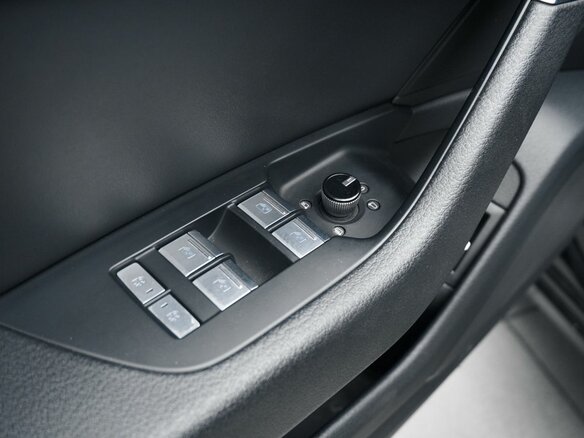 2020 Audi A6 45 TFSI V (C8), чёрный, 3079000 рублей - вид 11
