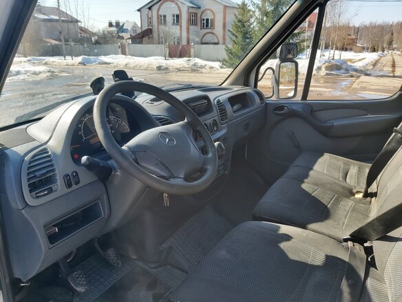 2005 Mercedes-Benz Sprinter, белый, 1350000 рублей - вид 5