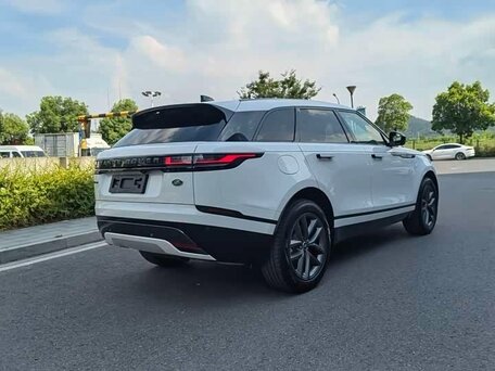 2026 Land Rover Range Rover Velar I Рестайлинг, белый, 6167735 рублей, вид 3