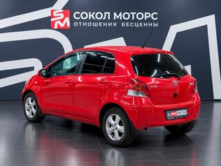 2008 Toyota Yaris Multimode II, красный, 579900 рублей, вид 2