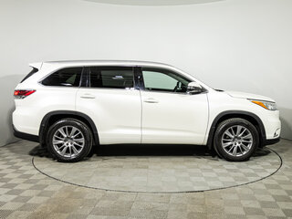 2014 Toyota Highlander III (XU50), белый, 2399900 рублей, вид 4