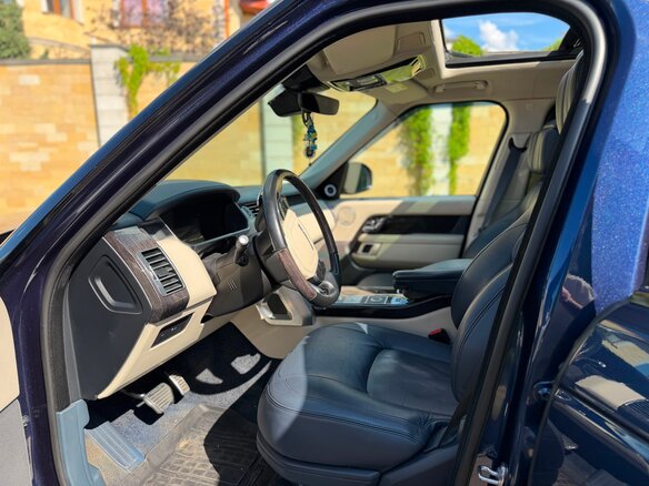 2020 Land Rover Range Rover IV Рестайлинг, синий, 9850000 рублей - вид 9