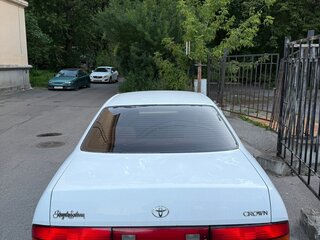 1992 Toyota Crown IX (S140), белый, 650000 рублей, вид 2
