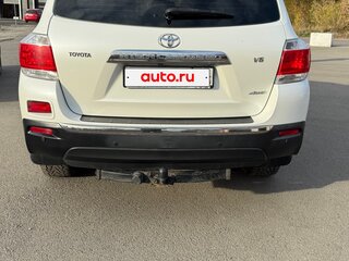 2013 Toyota Highlander II (XU40) Рестайлинг, белый, 2350000 рублей, вид 2